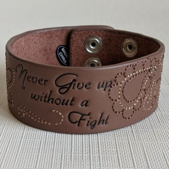 Layla Never Give Up Leather Bracelet Brown 7" / 8" NIP NEW IN PACKAGE - Picture 5 of 7